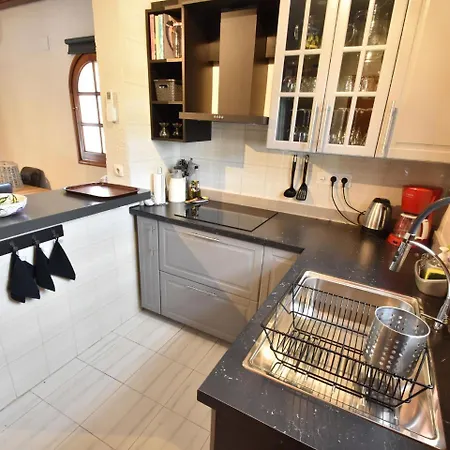 Villa Comfortable With Private Pool In *